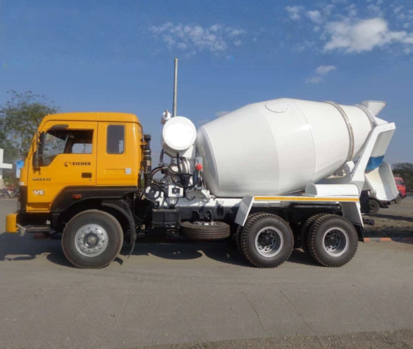 Transit Concrete Mixer