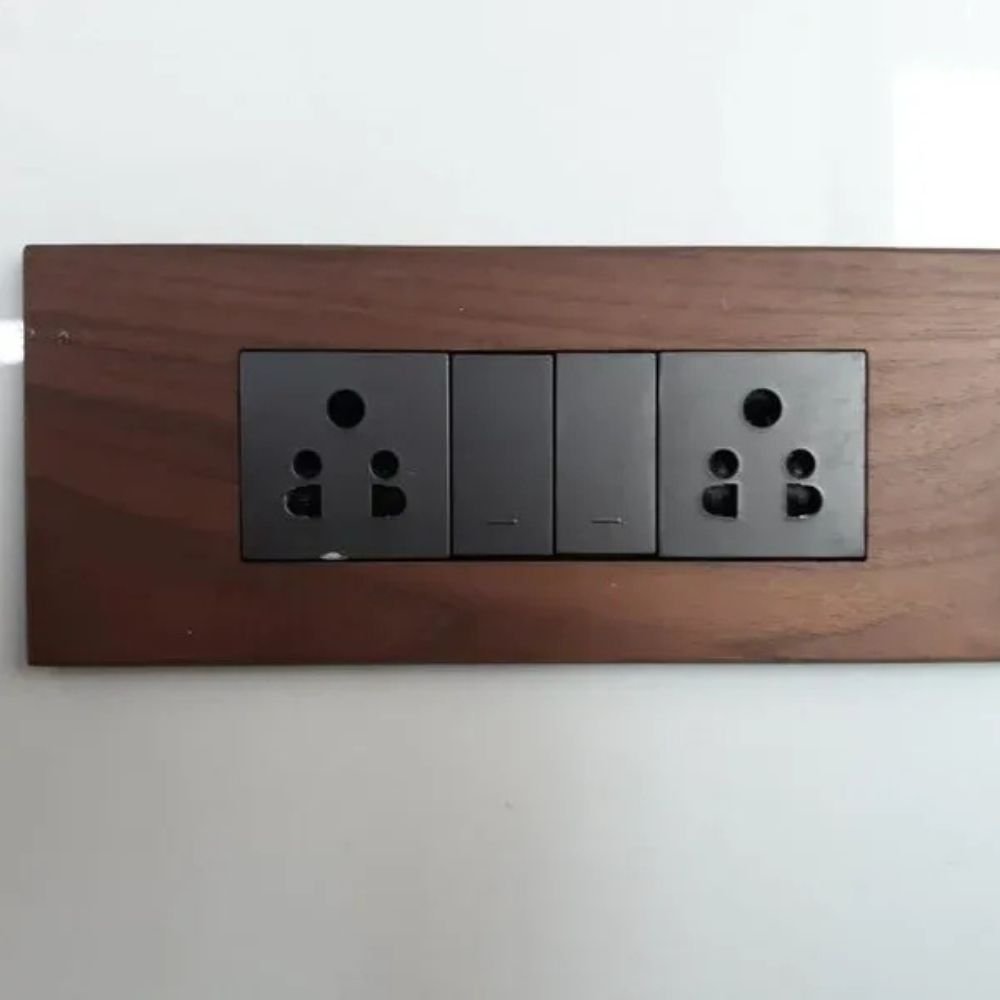 Multi Socket Panel