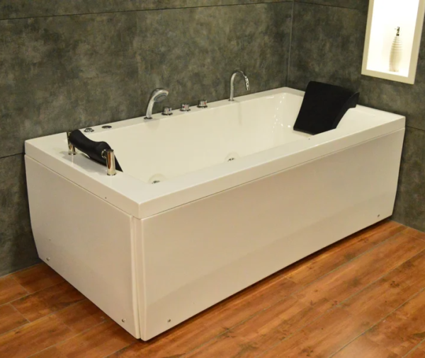 Alcove Bathtub
